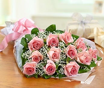A dozen Pink Rose bouquet
